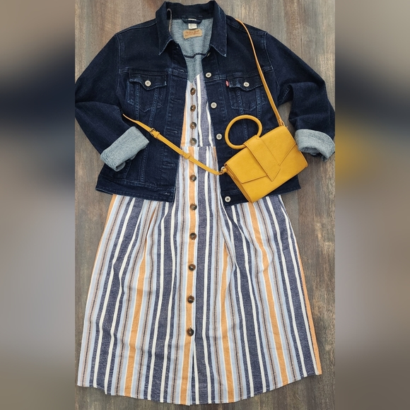 Crossbody Bag - Picture 4 of 4